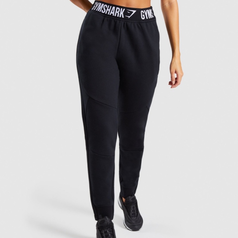 HOLDING TIL 7/21 Gymshark comfy tracksuit bottoms